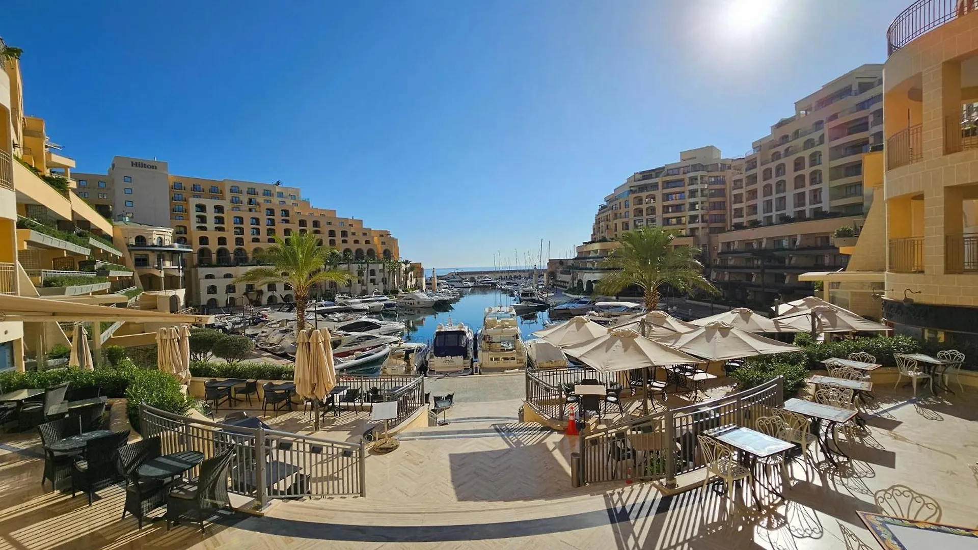 Stunning Seafront Portomaso Apartment Saint Julian's